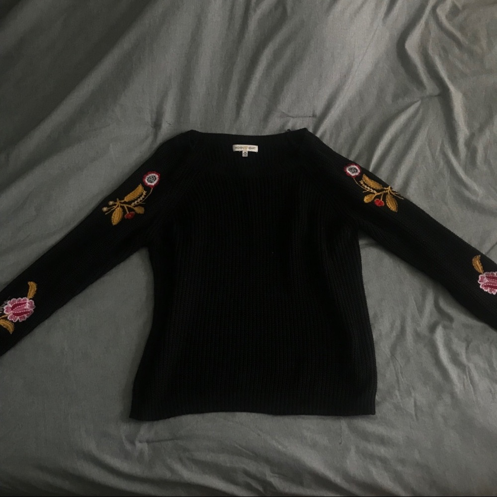 woven heart floral patch sweater